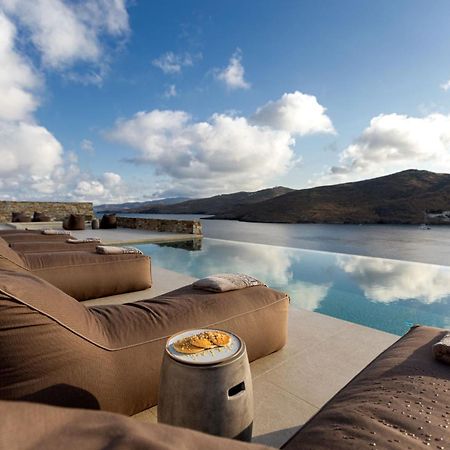 Hotel Yfes à Kíthnos Extérieur photo