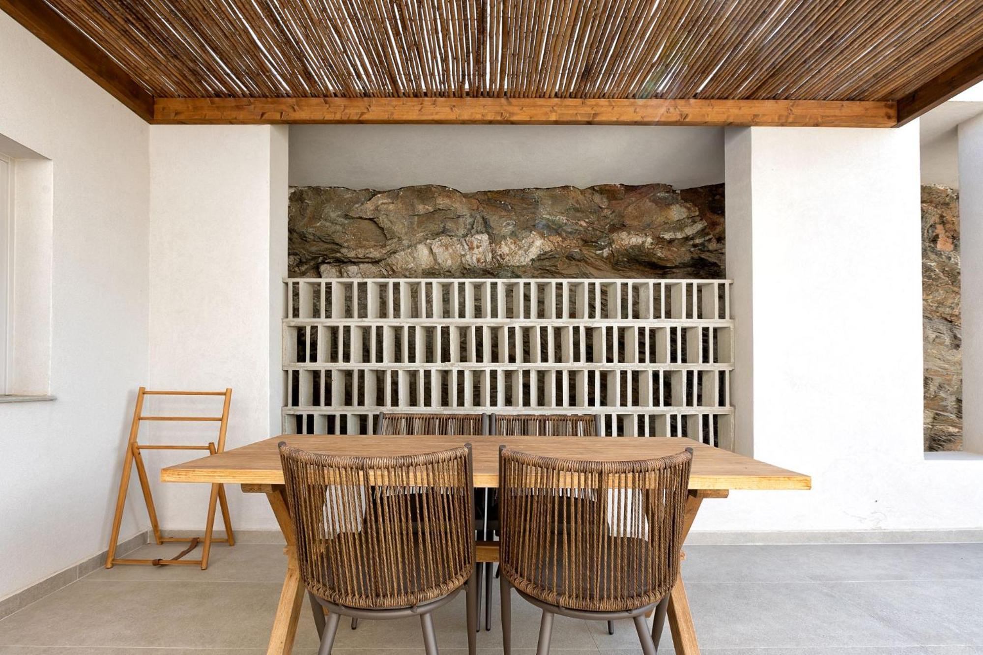 Hotel Yfes à Kíthnos Extérieur photo