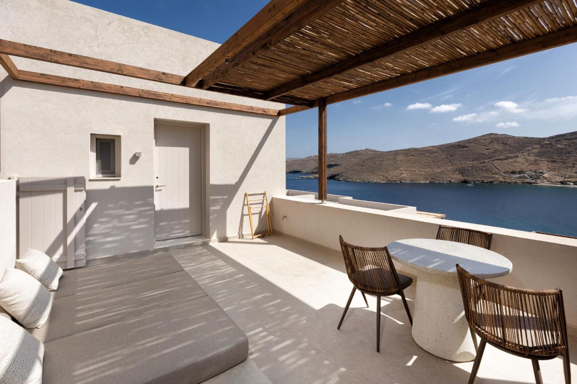 Hotel Yfes à Kíthnos Extérieur photo
