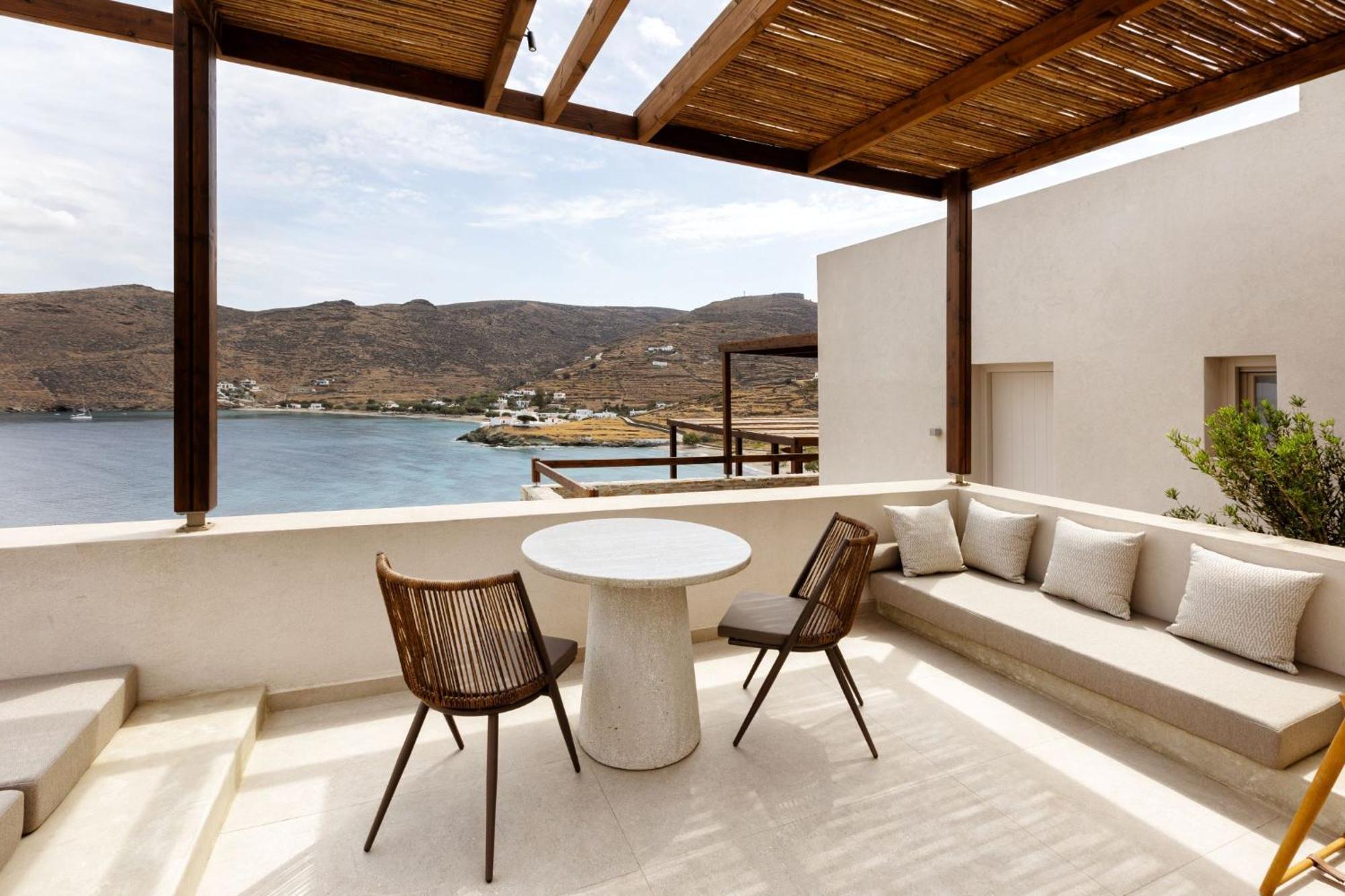 Hotel Yfes à Kíthnos Extérieur photo